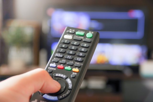 テレビリモコン